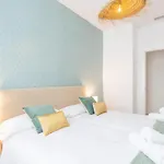 Luna Palacio Dorita