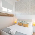 Luna Palacio Dorita